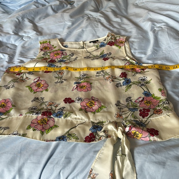 Talbots Sleeveless Blouse - Picture 4 of 8